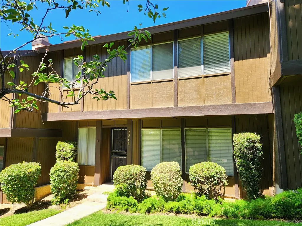 Townhouse for sale at 1264 Tarryglen Ln, San Dimas, CA featuring 3 beds and 3 baths