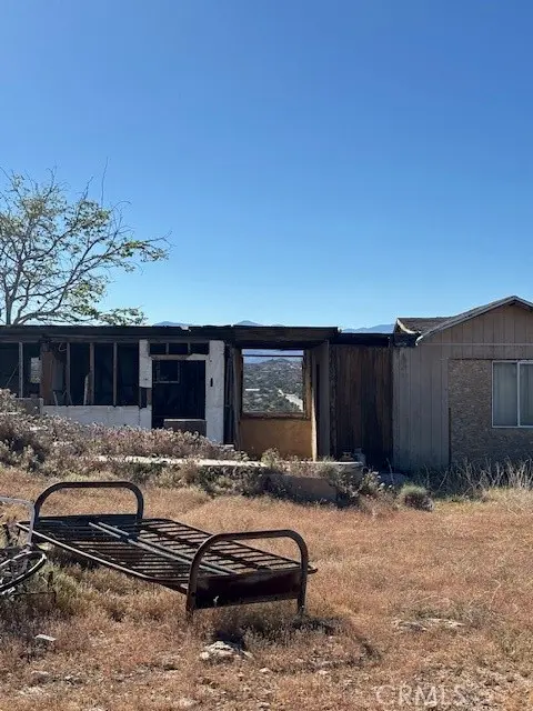 5437 Davis Way, Yucca Valley, CA — listing photo 1