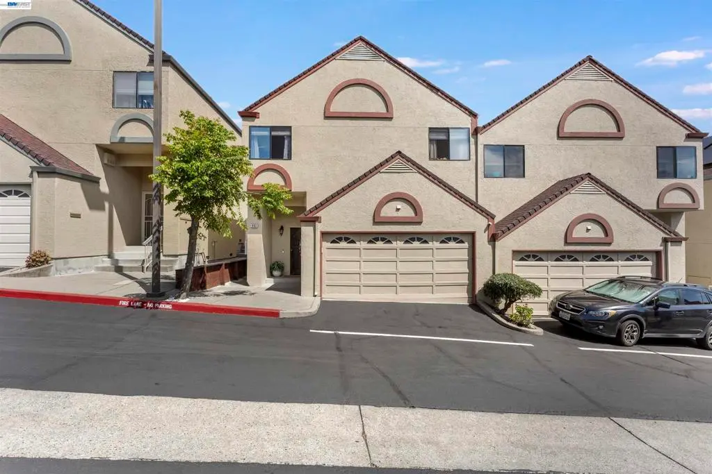 903 Appian Knoll Ct, El Sobrante, CA — listing photo 1