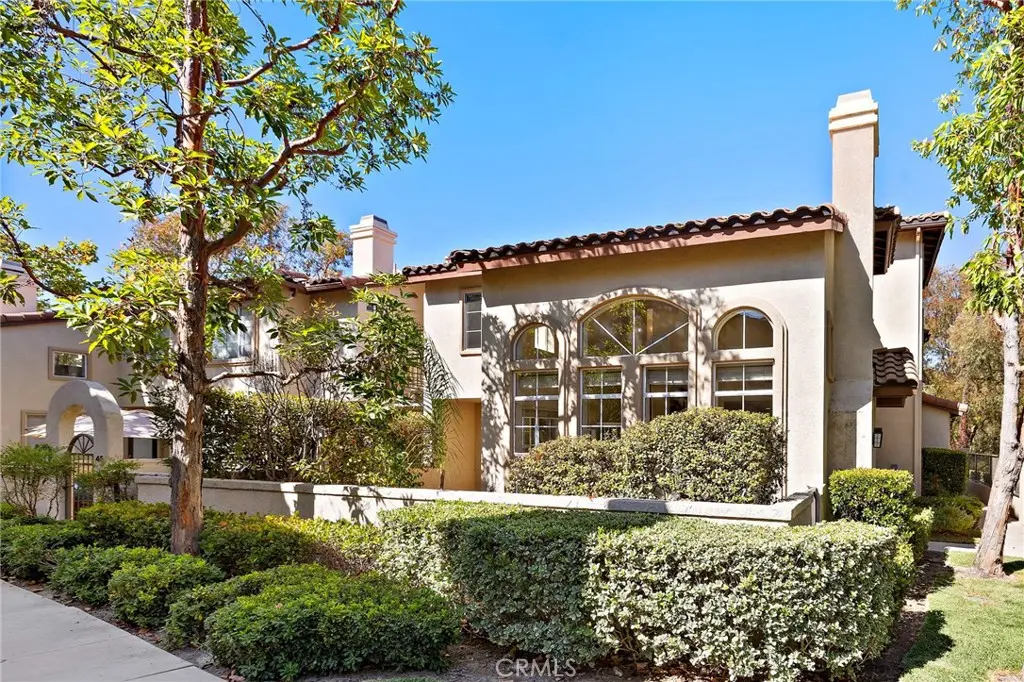 44 Tierra Montanosa, Rancho Santa Margarita, CA — listing photo 1