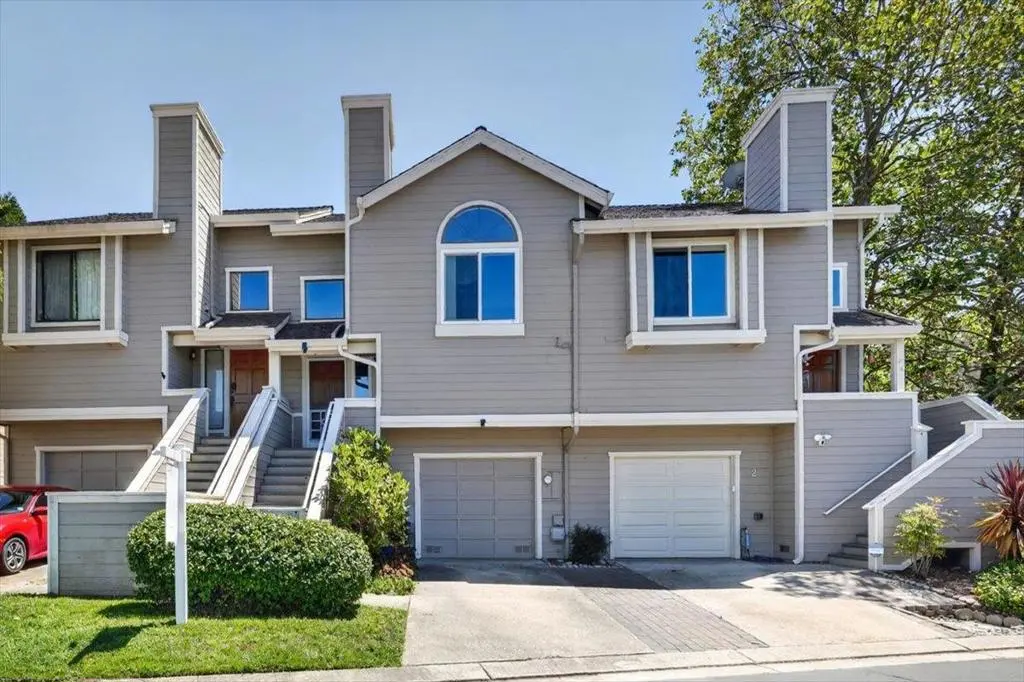 Townhouse for sale at 4 Carriage Lane, Scotts Valley, CA featuring 2 beds and 2 baths
