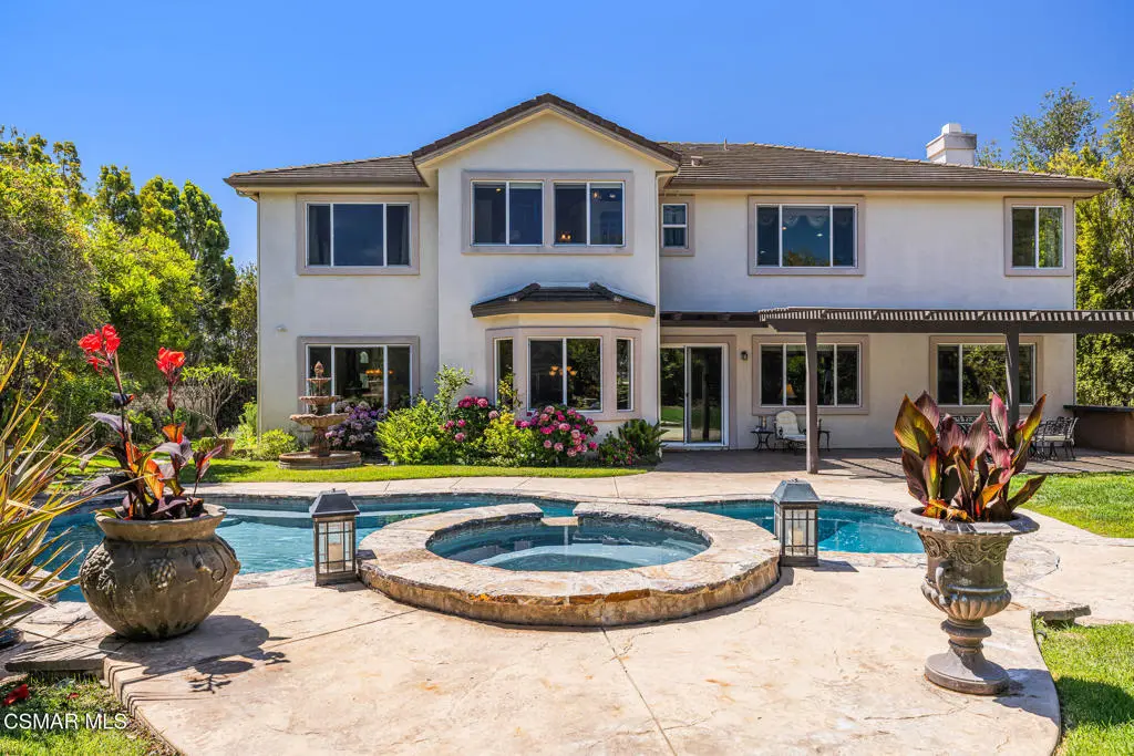 Single Family Residence for sale at 11275 Watson Drive, Moorpark, CA featuring 5 beds and 6 baths