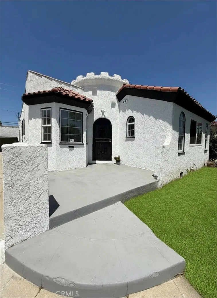 Single Family Residence for sale at 1415 N Spring, Compton, CA featuring 4 beds and 2 baths