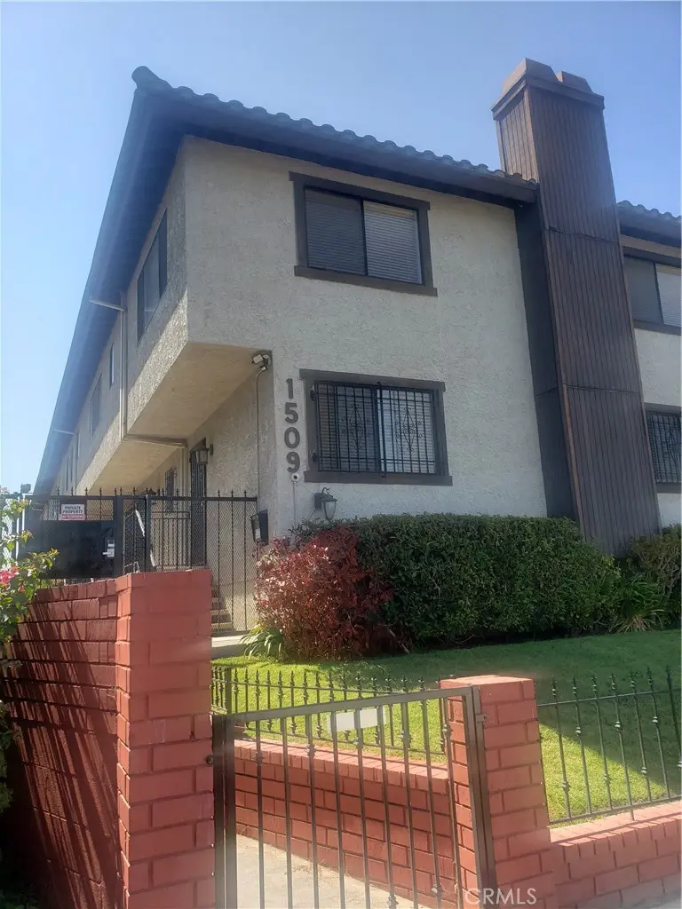Condominium for rent at 1509 S Marguerita Avenue F, Alhambra, CA featuring 3 beds and 3 baths