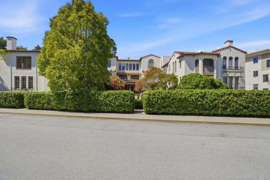 212 Eaton Road 11, San Mateo, CA — listing photo 1
