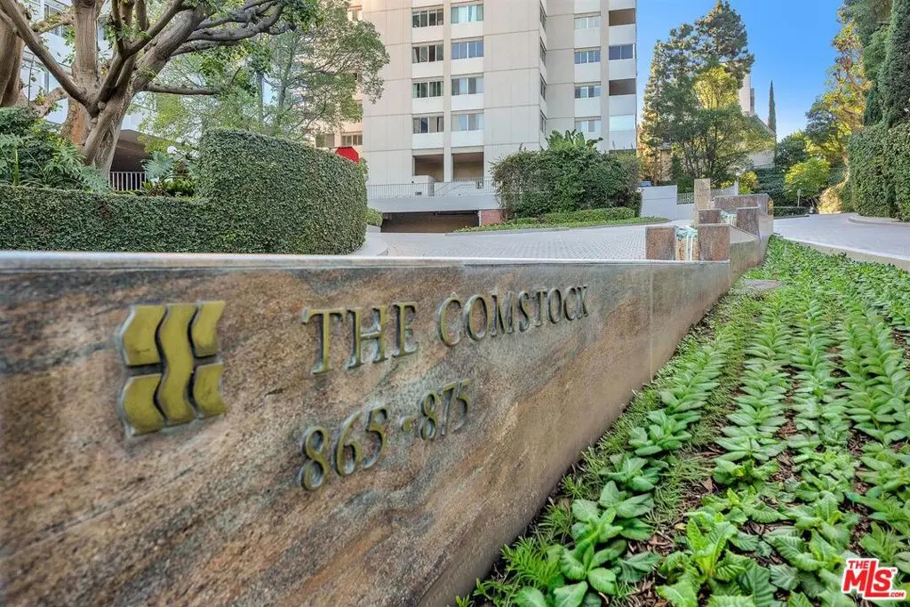 Residential Lease for rent at 865 Comstock Avenue 4C, Los Angeles, Los Angeles County, CA featuring 1 bed and 1 bath