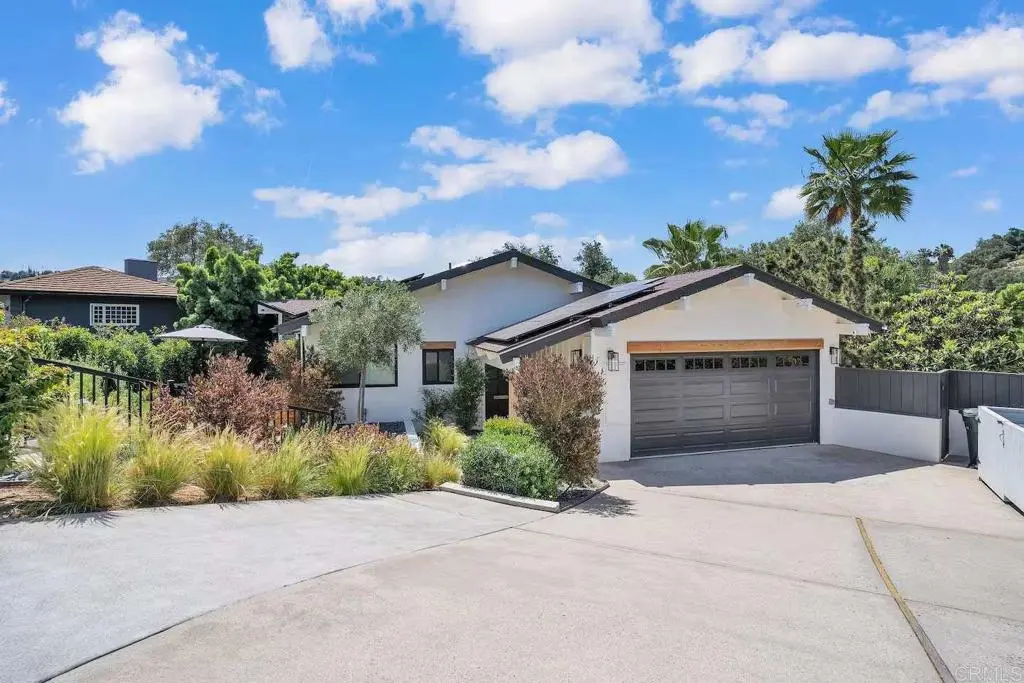 3550 Laketree Drive, Fallbrook, CA — listing photo 1
