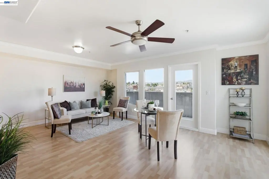 Condominium for sale at 1515 14Th Ave 403, Oakland, CA featuring 1 bed and 1 bath