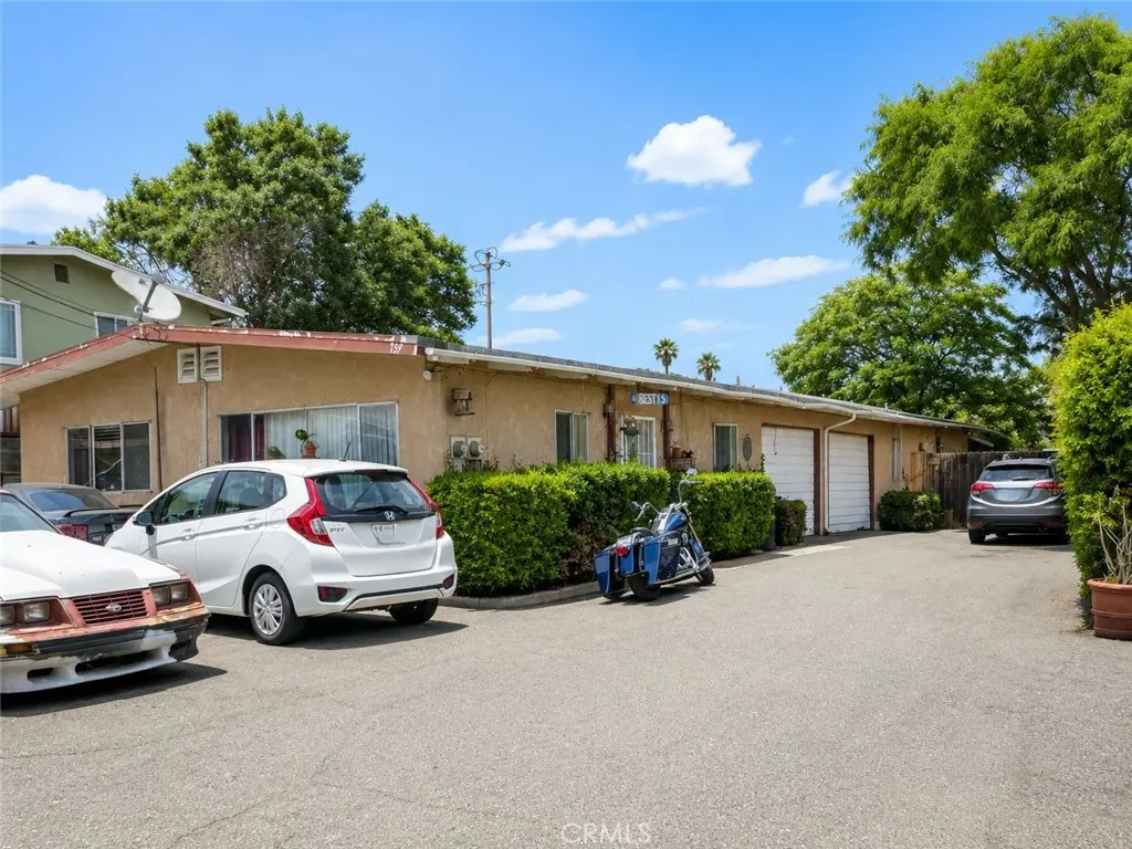 159 161 Walker Way, Vista, CA — listing photo 1