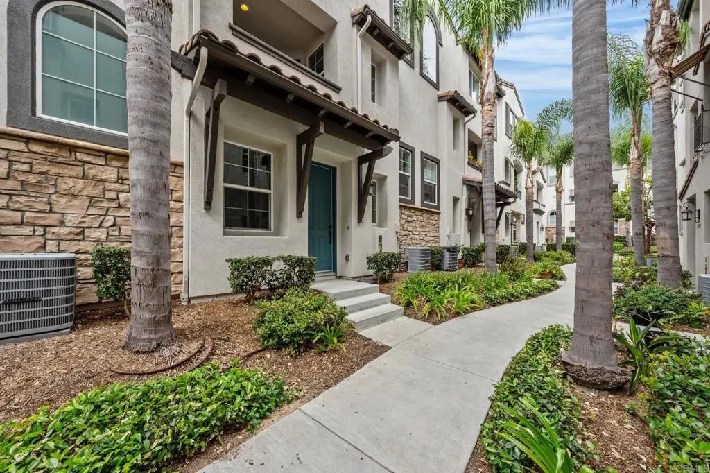 2491 Antlers Way, San Marcos, CA — listing photo 1