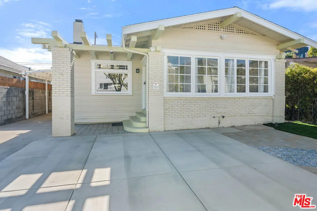 Single Family Residence for rent at 607 N Gramercy Place, Los Angeles, CA featuring 4 beds and 2 baths