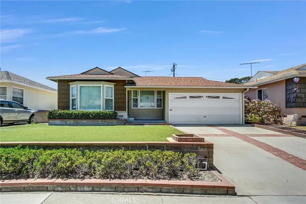 4847 Ocana, Lakewood, CA — listing photo 1