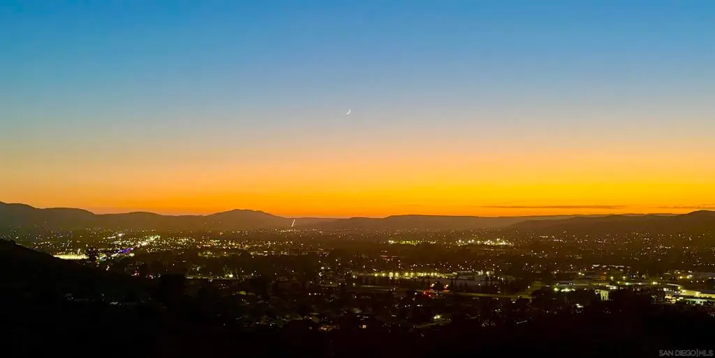 9122 Shadow Hill Rd, Santee, CA — listing photo 1