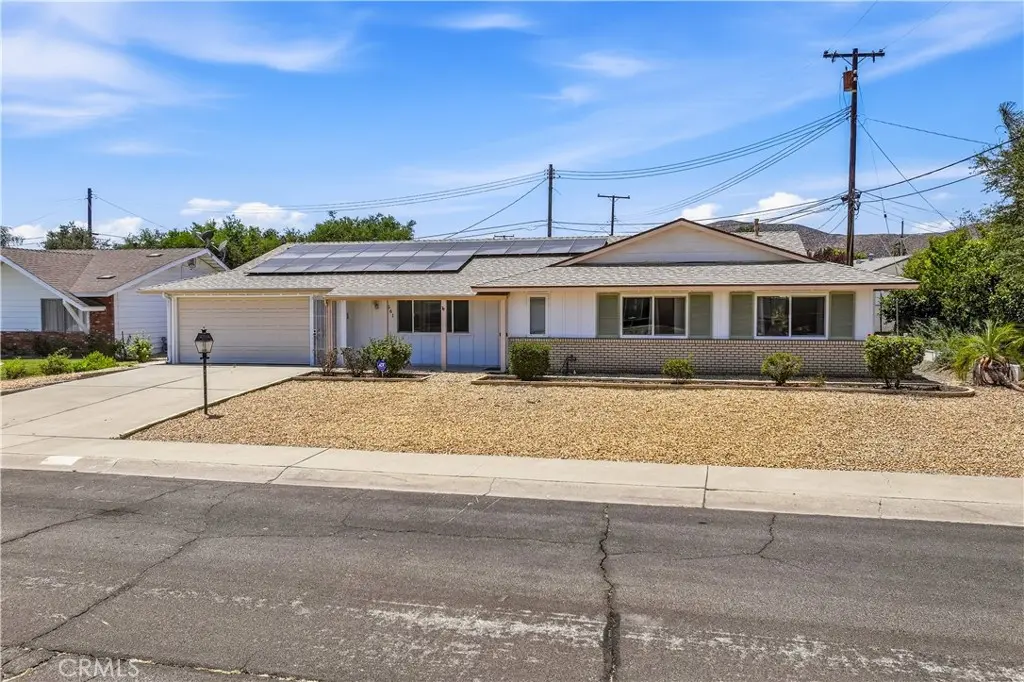 28561 Middlebury, Sun City, CA — listing photo 1