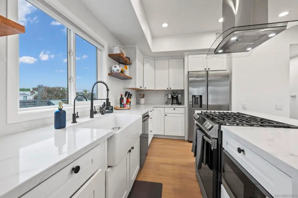 Townhouse for sale at 727 Ostend, San Diego, CA featuring 3 beds and 3 baths