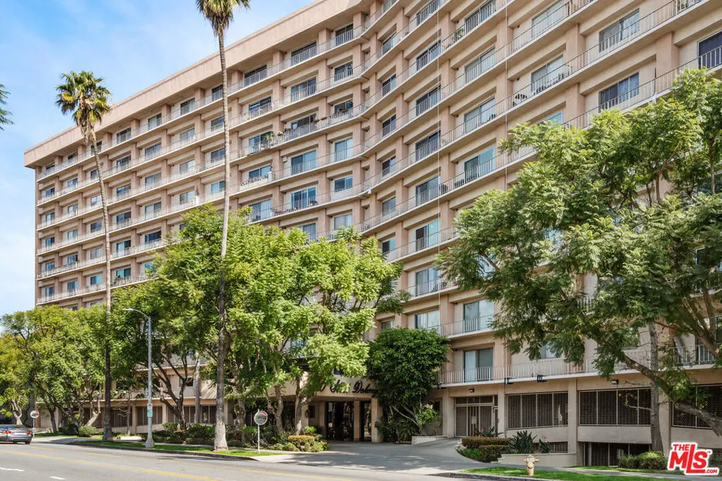 Condominium for sale at 100 S Doheny Drive 503, Los Angeles, CA featuring 1 bed and 2 baths