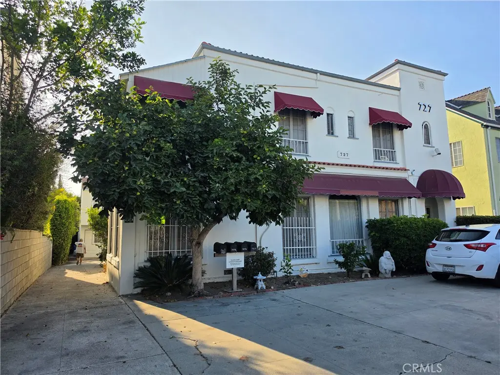 Quadruplex for sale at 727 Crenshaw, Los Angeles, CA