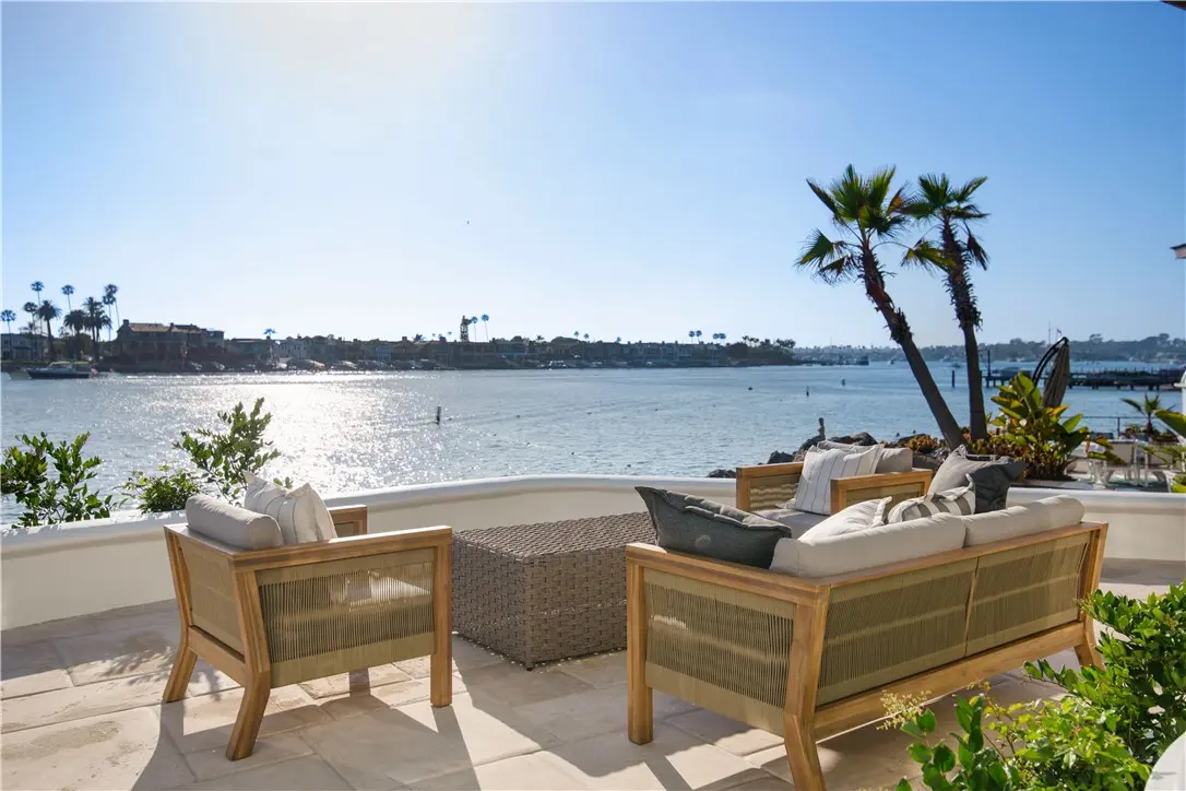 2717 Shell Street, Corona Del Mar, CA — listing photo 1