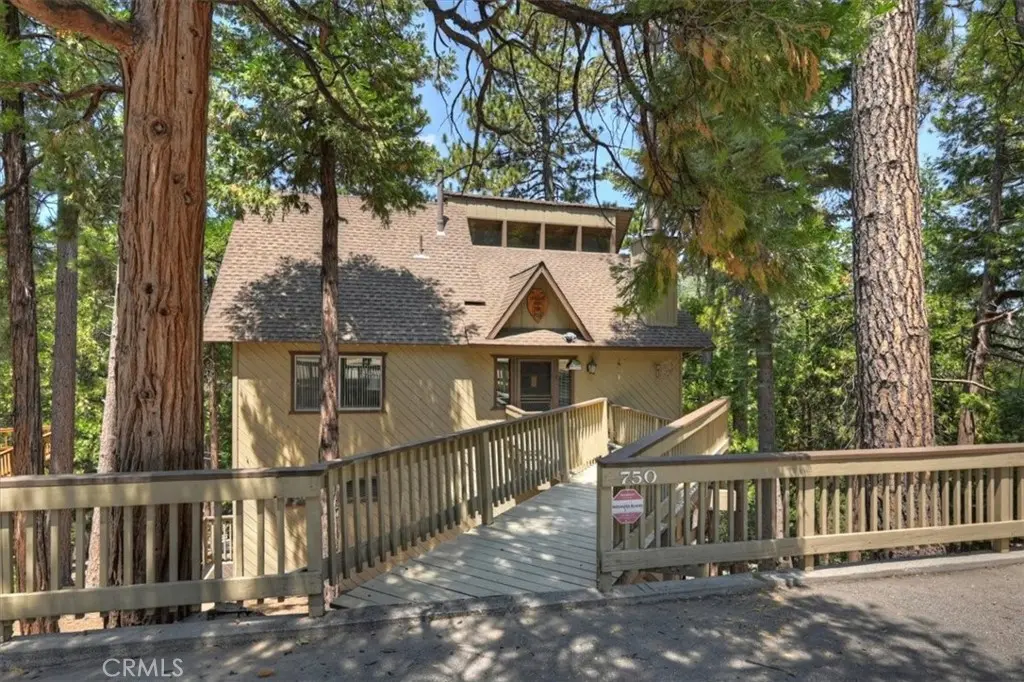 750 Grass Valley, Lake Arrowhead, CA — listing photo 1