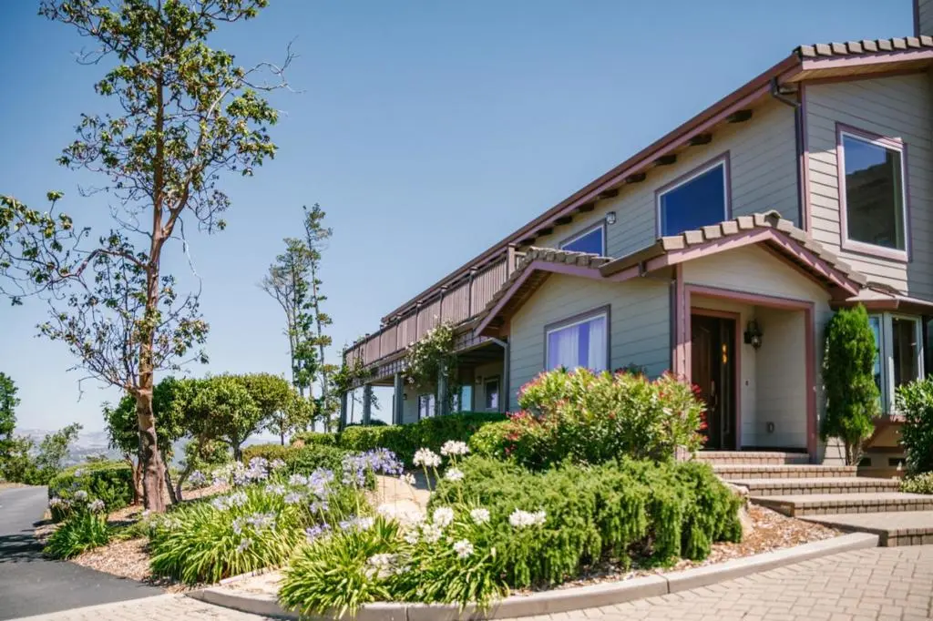 300 Corona Road, Carmel, CA — listing photo 1