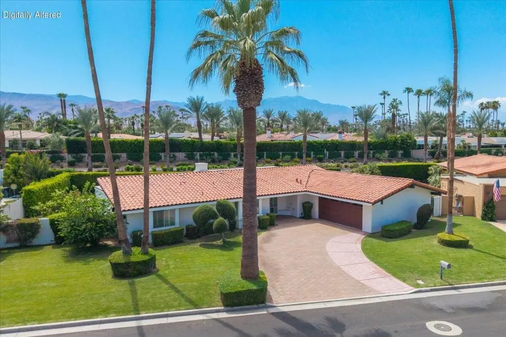 Single Family Residence for sale at 45595 ViA Corona, Indian Wells, CA featuring 3 beds and 3 baths