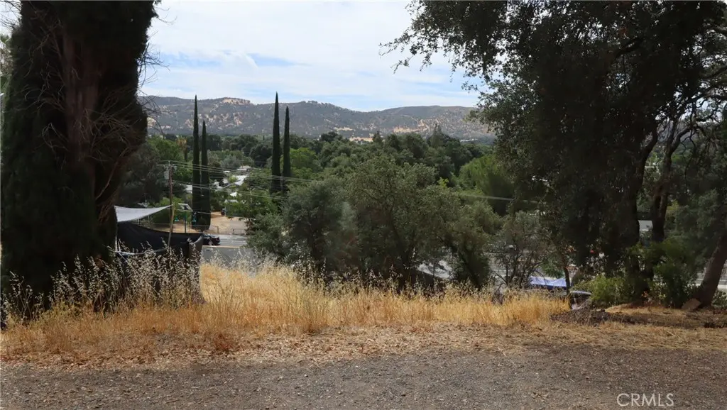 12871 Lakeview Drive, Clearlake Oaks, CA — listing photo 1