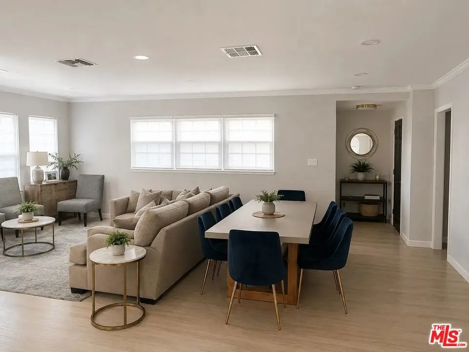 Residential Lease for rent at 7718 Independence Avenue, Los Angeles, Los Angeles County, CA featuring 3 beds and 2 baths