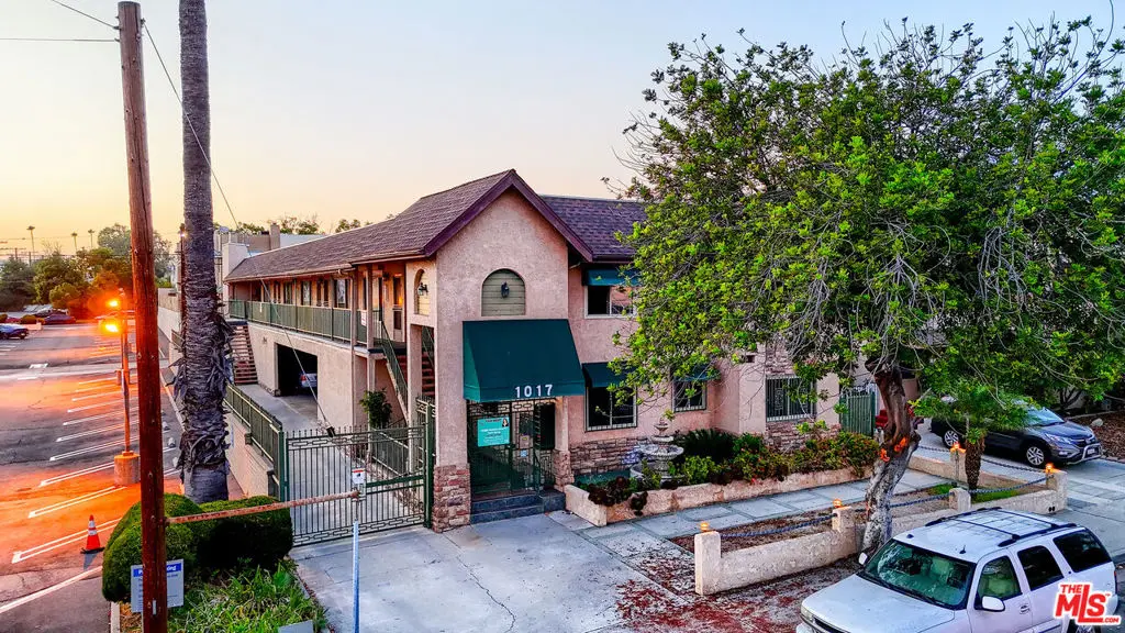 Residential Lease for rent at 1017 Sonora Avenue A, Glendale, Los Angeles County, CA featuring 1 bed and 1 bath