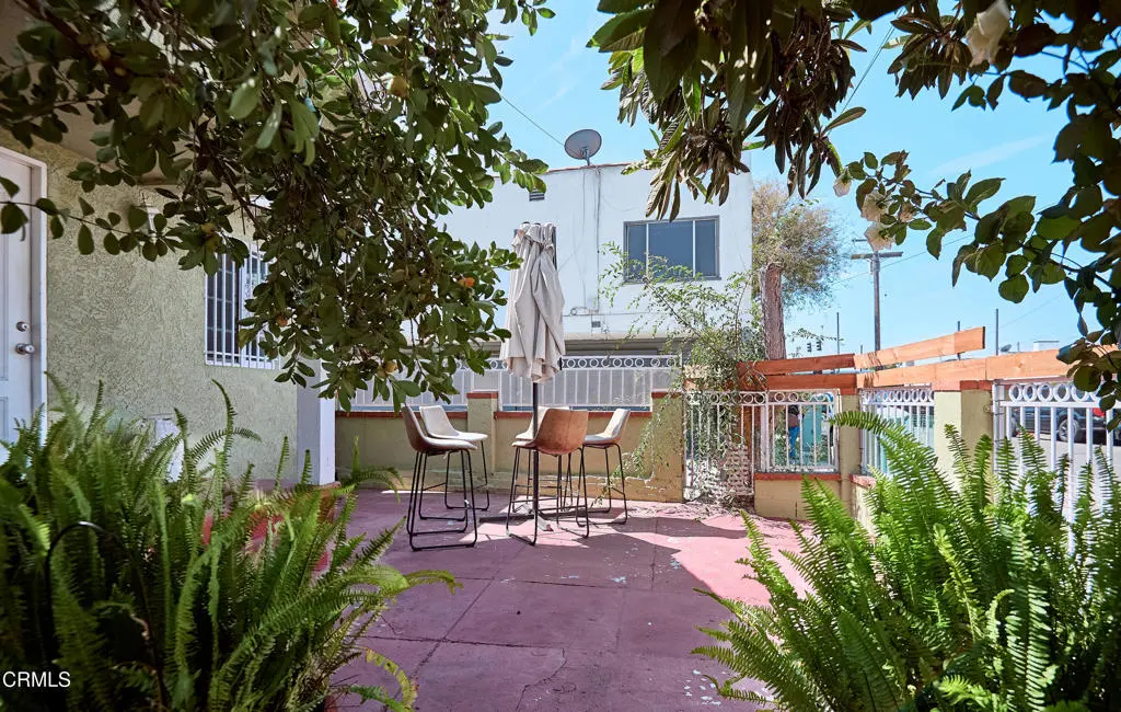 6362 Arbutus Avenue, Huntington Park, CA — listing photo 1