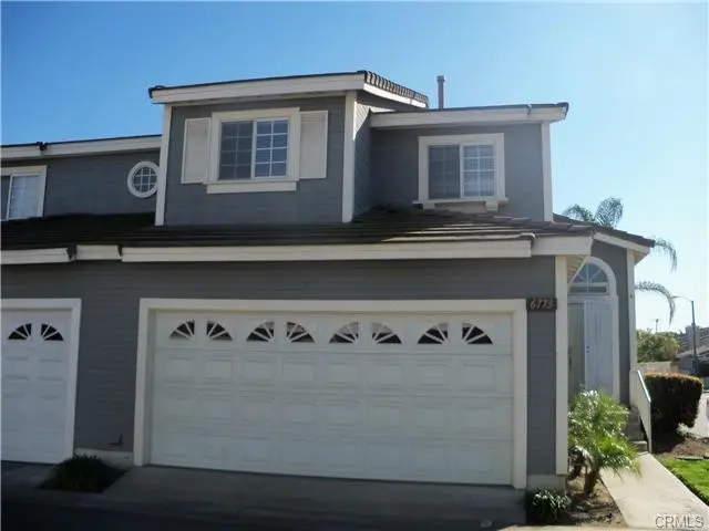 Townhouse for rent at 6773 Foxcroft Court, Chino, CA featuring 3 beds and 3 baths