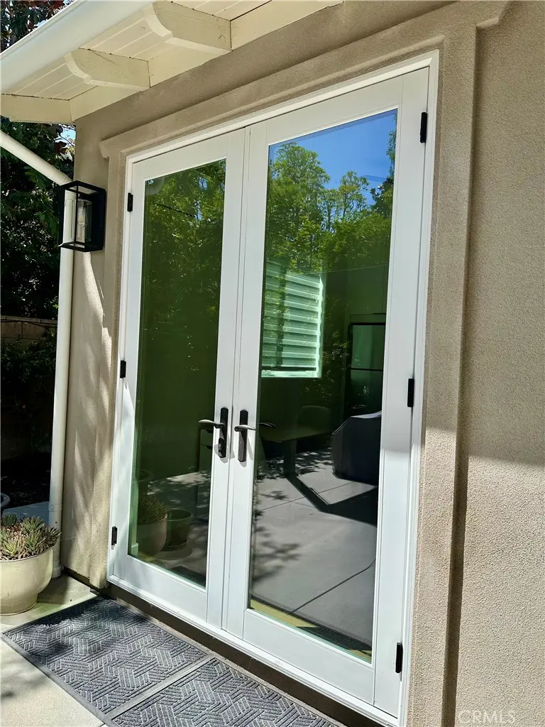 Residential Lease for rent at 48 Juneberry, Irvine, Orange County, CA featuring 1 bed and 1 bath
