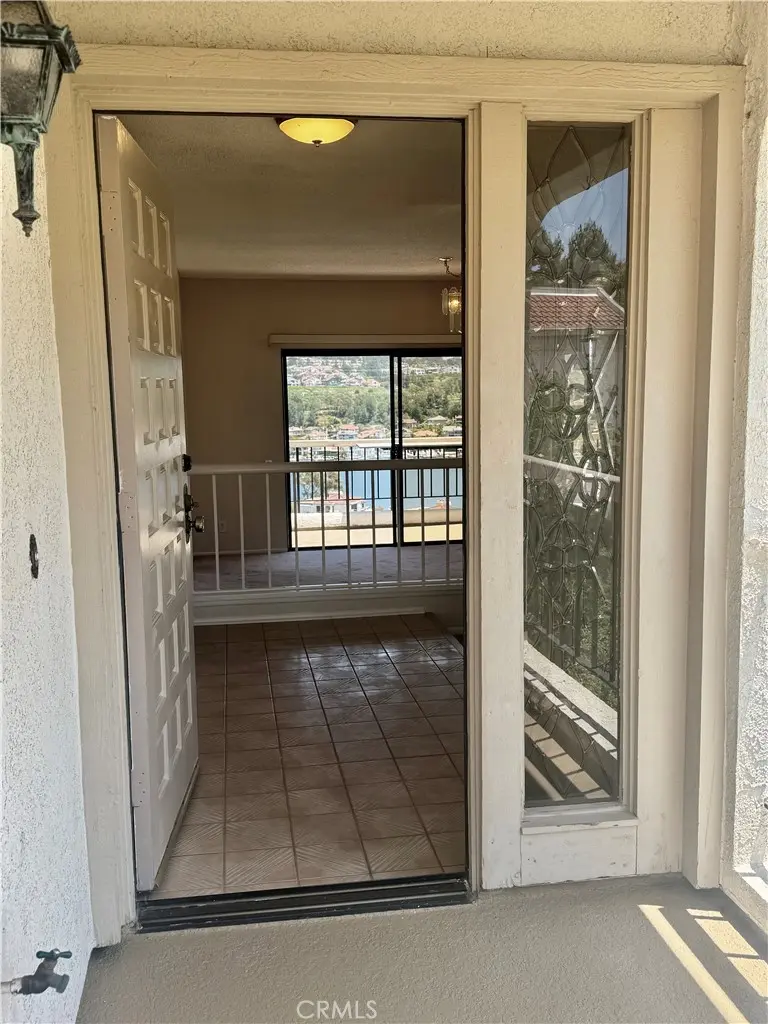 Condominium for rent at 27814 Paguera 31, Mission Viejo, CA featuring 2 beds and 2 baths