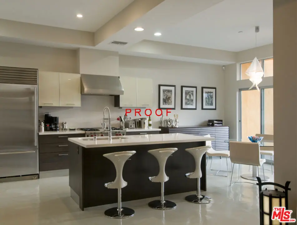 Residential Lease for rent at 2216 Main Street 204, Santa Monica, Los Angeles County, CA featuring 3 beds and 3 baths