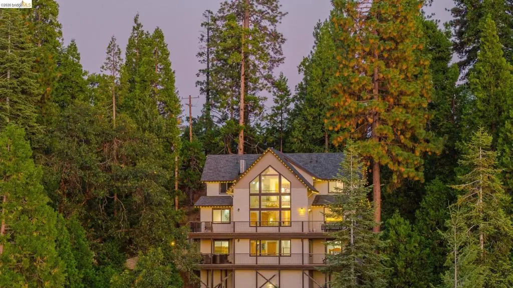 22062 Lakeview Dr, Mi Wuk Village, CA — listing photo 1