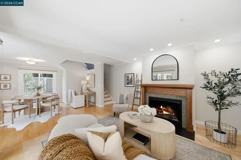 Townhouse for sale at 211 Kingston Way, Walnut Creek, CA featuring 2 beds and 2 baths