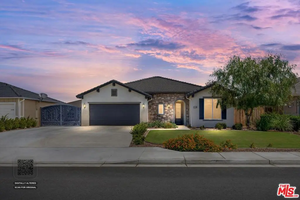 11126 Arundel Way, Bakersfield, CA — listing photo 1