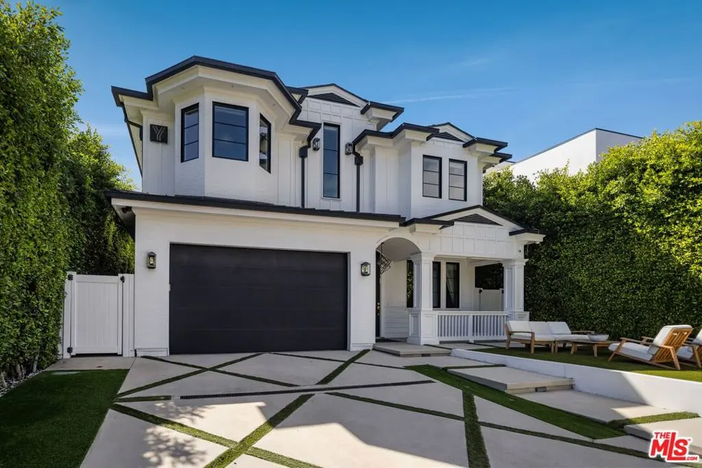 Single Family Residence for sale at 843 N Spaulding Avenue, Los Angeles, CA featuring 5 beds and 6 baths