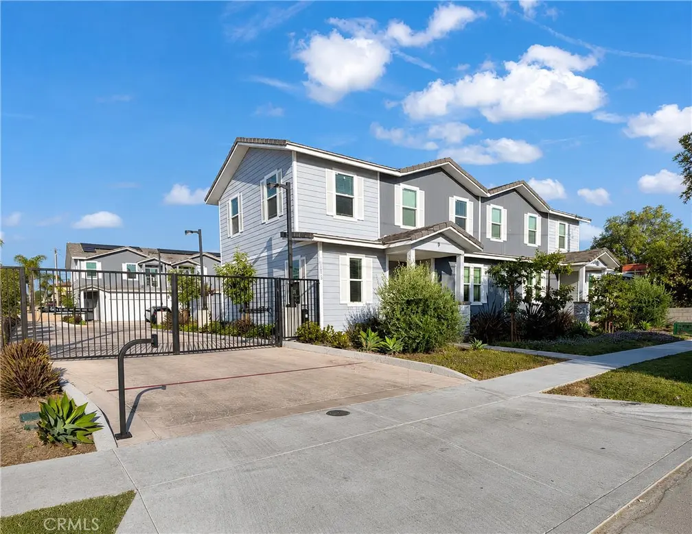 1113 N. Bewley, Santa Ana, CA — listing photo 1