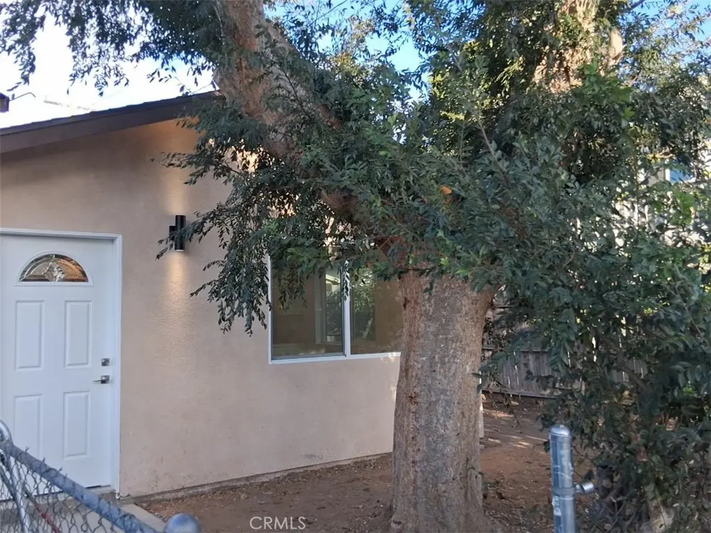 2292 10 th, Riverside, CA — listing photo 1
