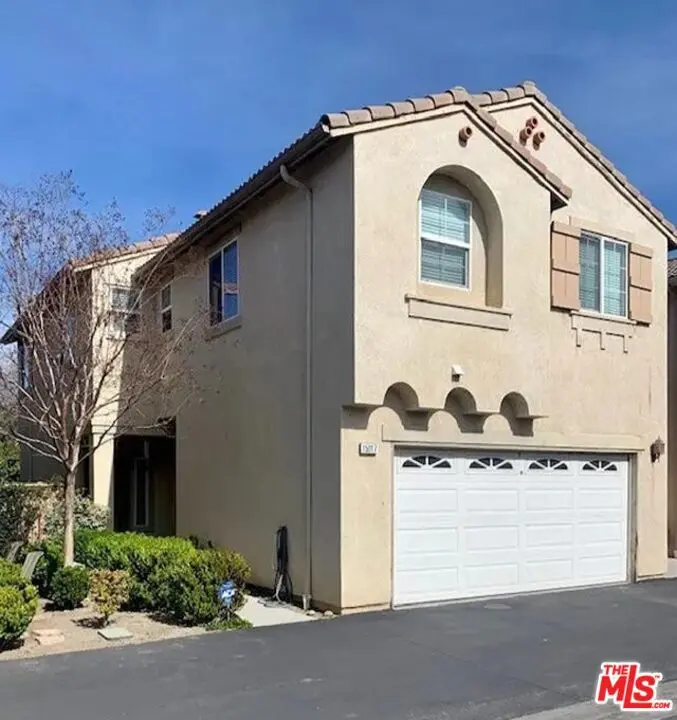 15017 Northwind Lane, North Hills, CA — listing photo 1