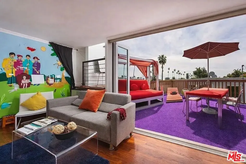 Residential Lease for rent at 8661 Clifton Way B, Beverly Hills, Los Angeles County, CA featuring 1 bed and 1 bath