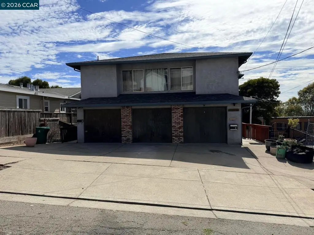 Triplex for sale at 2415 Columbia Blvd, Richmond, CA