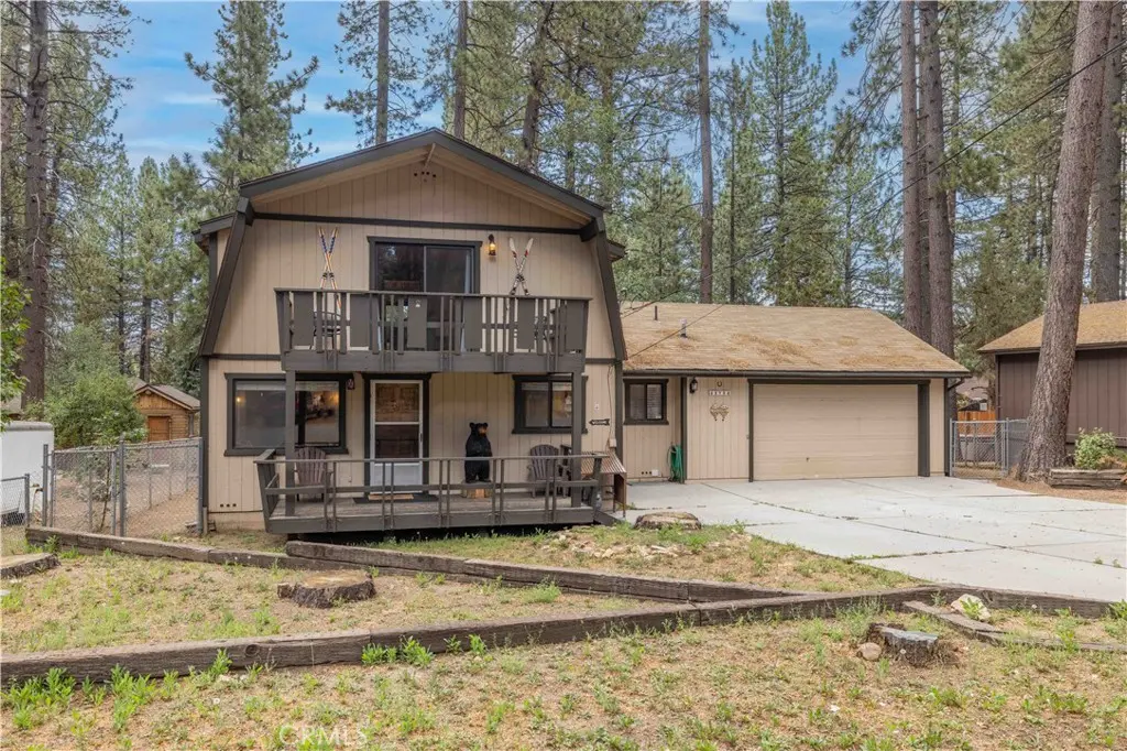 Cabin for sale at 42754 La Cerena, Big Bear Lake, CA featuring 2 beds and 2 baths