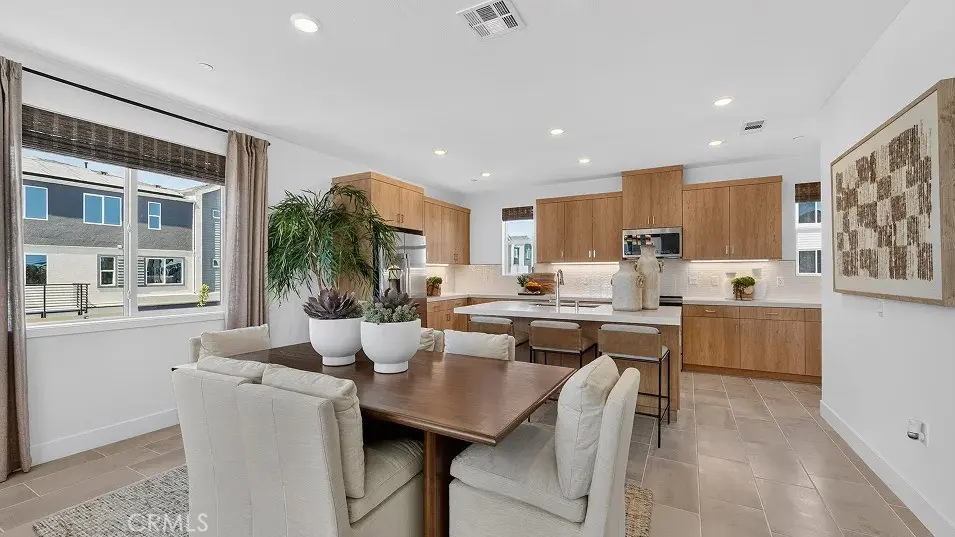 500 Park Drive 21, Carson, CA — listing photo 1