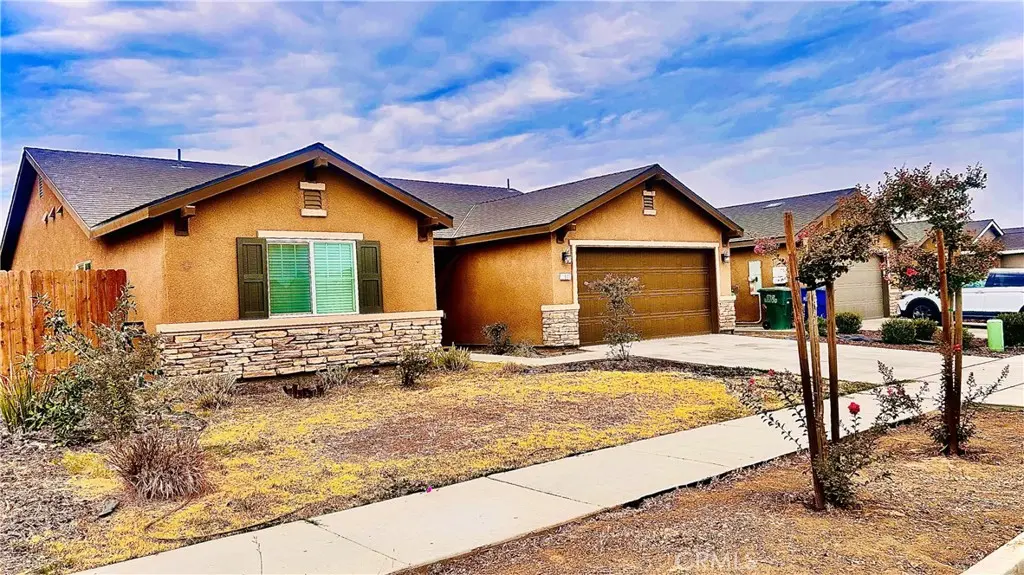 Single Family Residence for sale at 2035 W Chianti Way, Hanford, CA featuring 3 beds and 2 baths