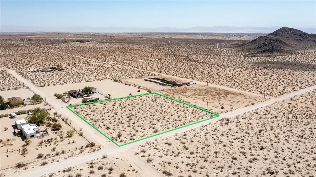 62826 Moonlight Mesa Street, Joshua Tree, CA — listing photo 1