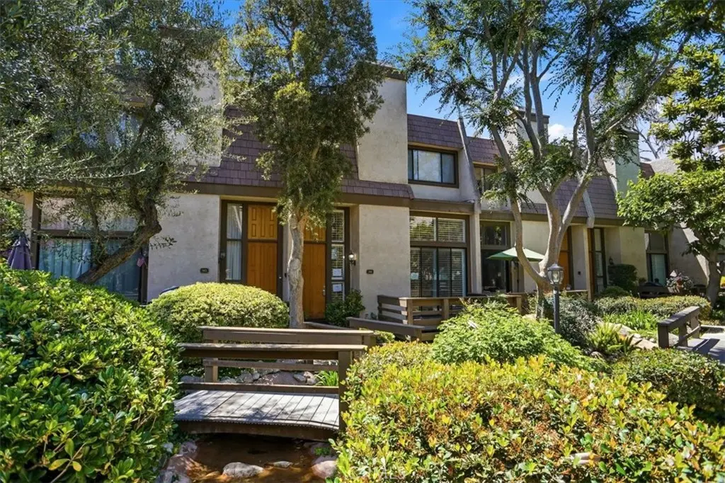 9000 Vanalden Avenue 144, Northridge, CA — listing photo 1