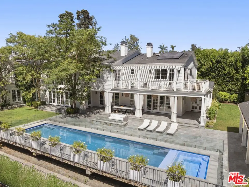 Single Family Residence for sale at 491 N Tigertail Road, Los Angeles, CA featuring 9 beds and 14 baths