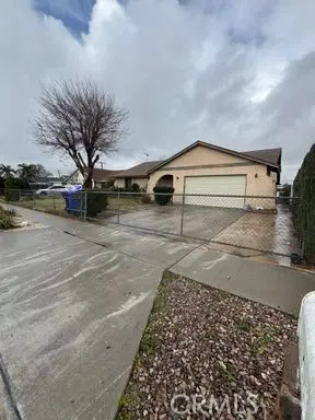 Single Family Residence for rent at 17424 Seville Court, Fontana, CA featuring 3 beds and 2 baths