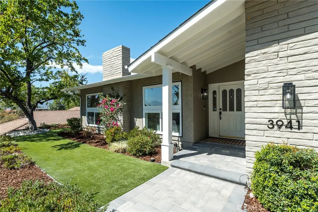 Single Family Residence for sale at 3941 Karen Lynn, Glendale, CA featuring 4 beds and 3 baths